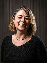 Corina Studer, Clubmanagerin